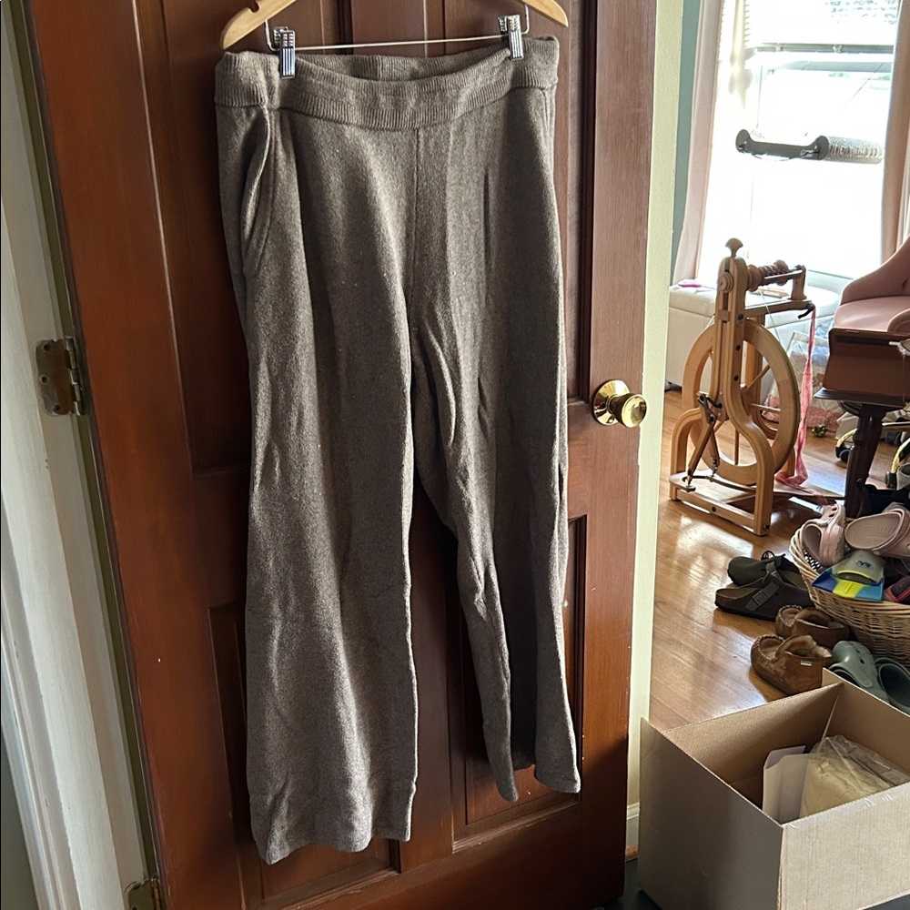 Old Navy Soft Knit Sweater Pants in Brown